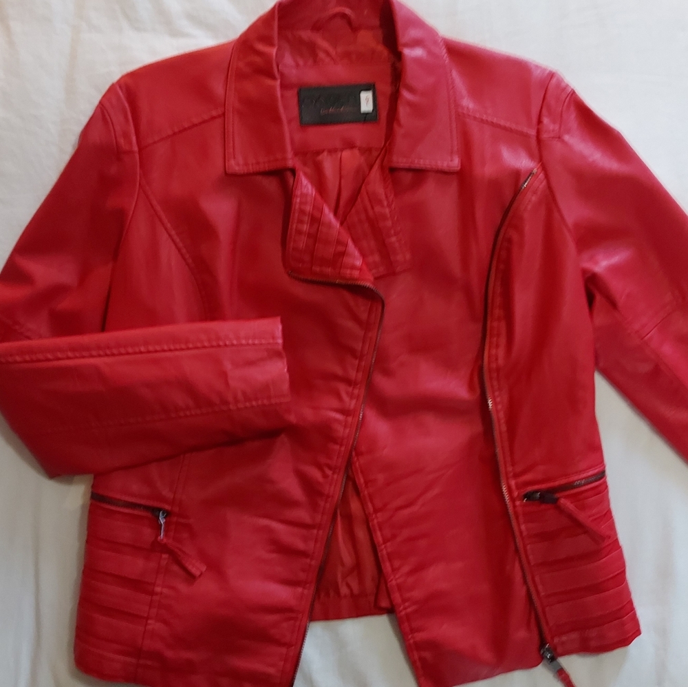 Oxygen leather coat